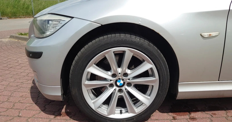 BMW Seria 3 cena 24500 przebieg: 236000, rok produkcji 2010 z Kraków małe 37